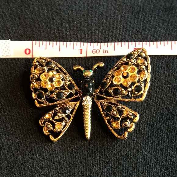 Vintage New Austrian Crystal Butterfly Brooch - Picture 4 of 4